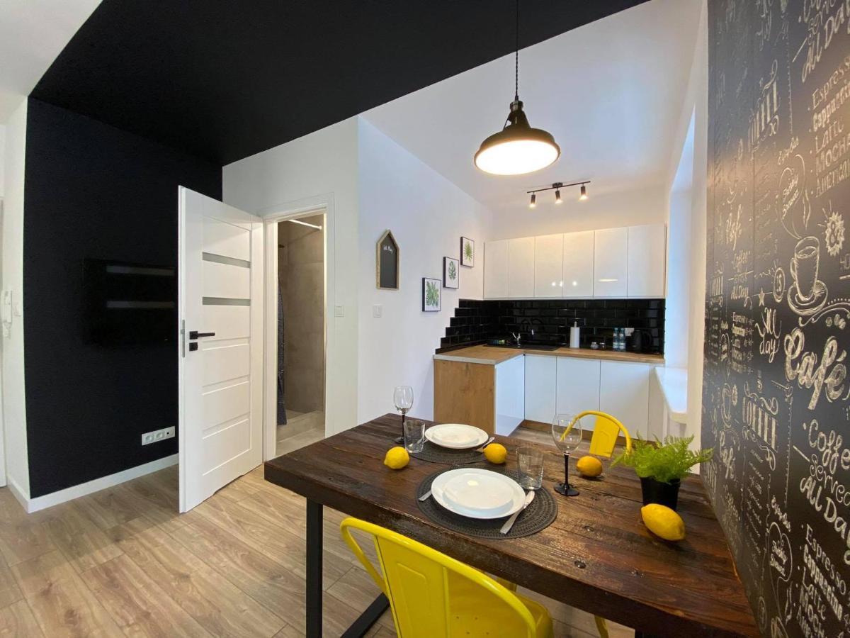 Niron Apartamenty Plac Konstytucji Piła Exteriör bild
