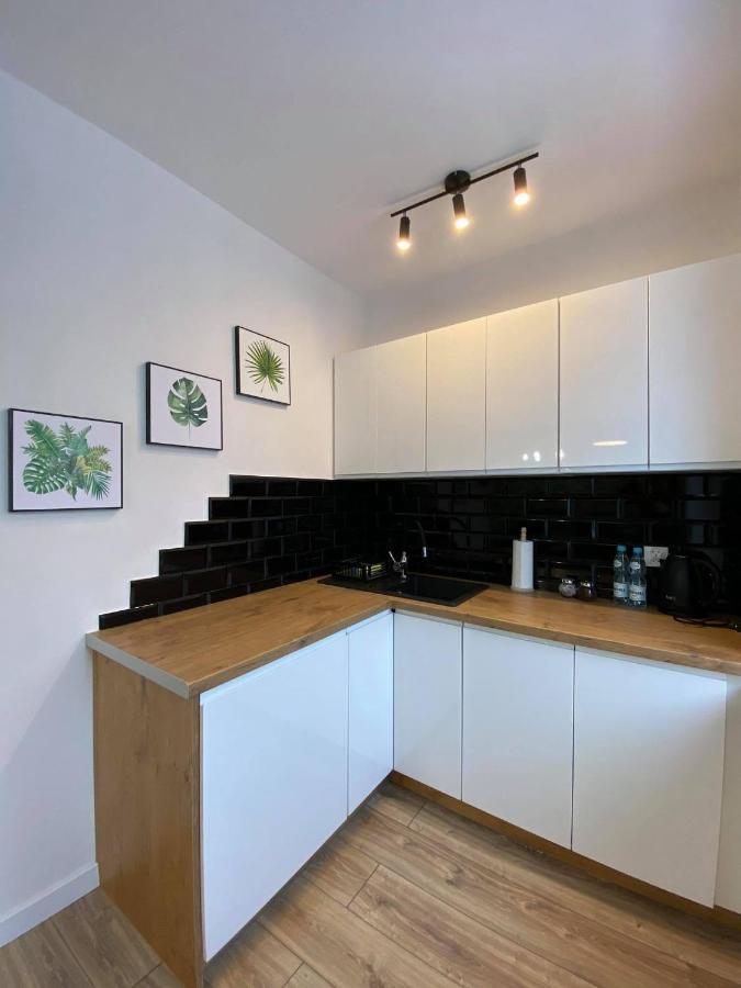 Niron Apartamenty Plac Konstytucji Piła Exteriör bild